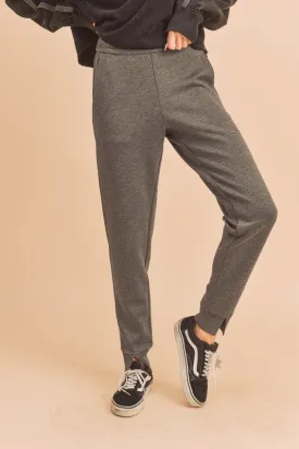 Aemi   Co Elastic Waist Joggers with Pockets