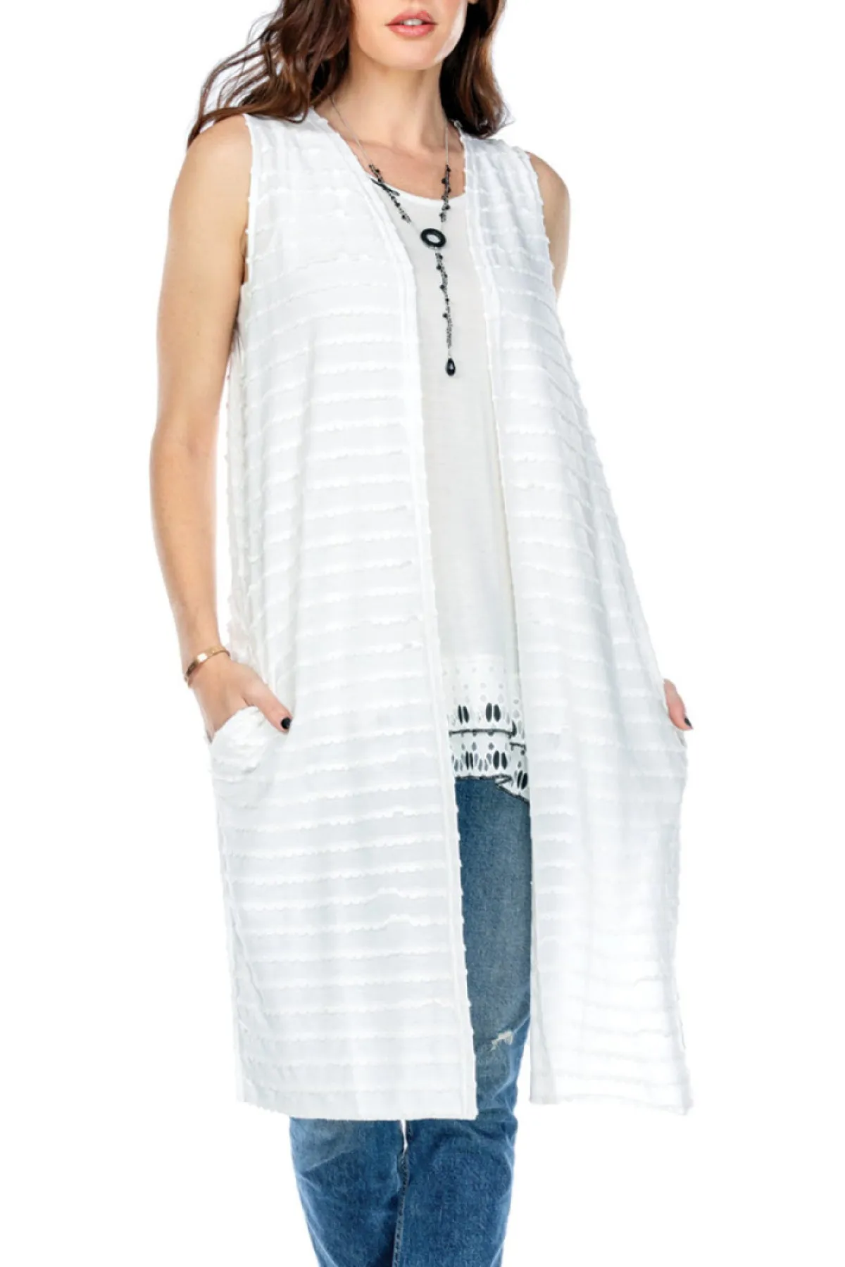 Bundle 100 pcs of Summer Clothing for $400 (Only $4 a piece)