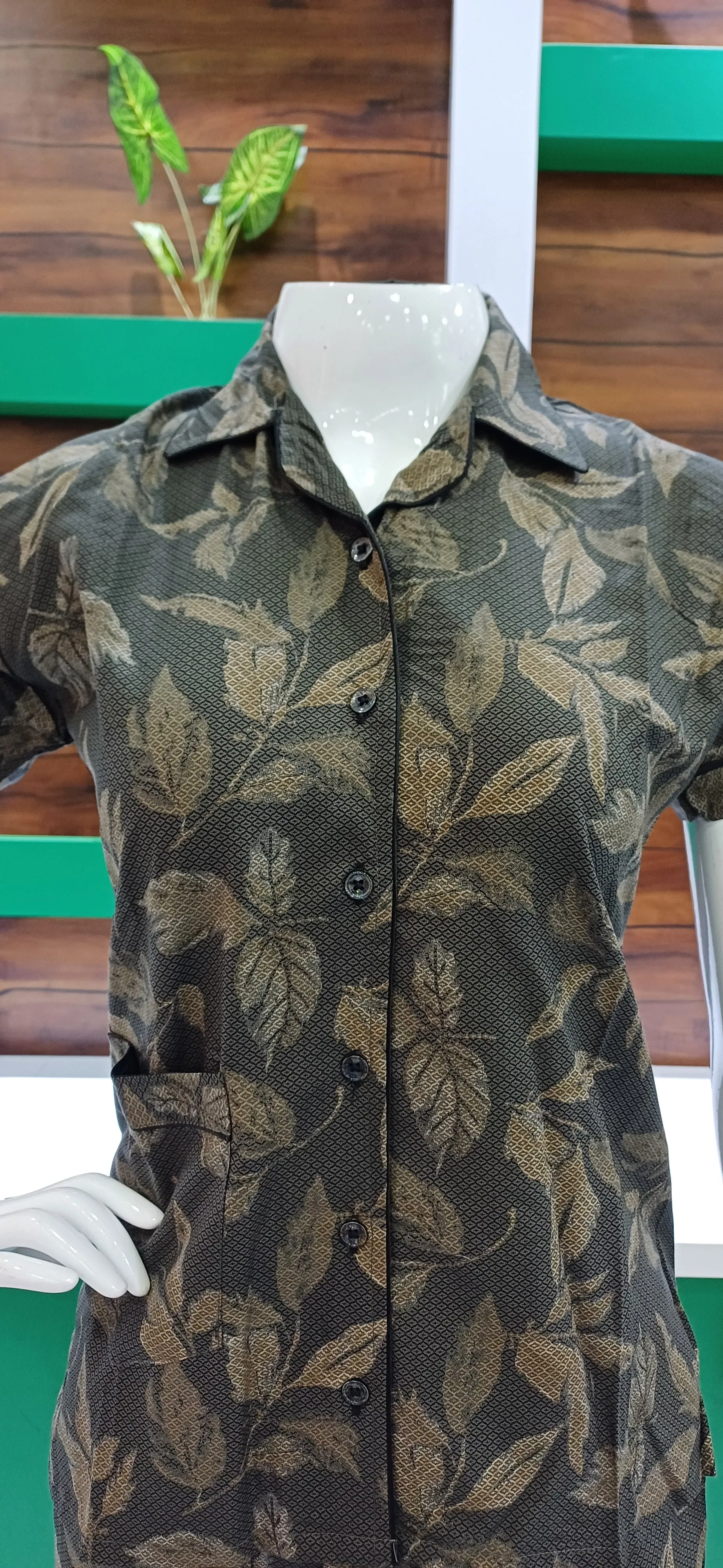 MANGAI Premium RAYON Printed Stylish Collar Night Suits | Stylish Print's All Over | Top & Bottom Set | Half Sleeve | Trendy Night Suits for Stylish Women's  (RCNS-CLR)
