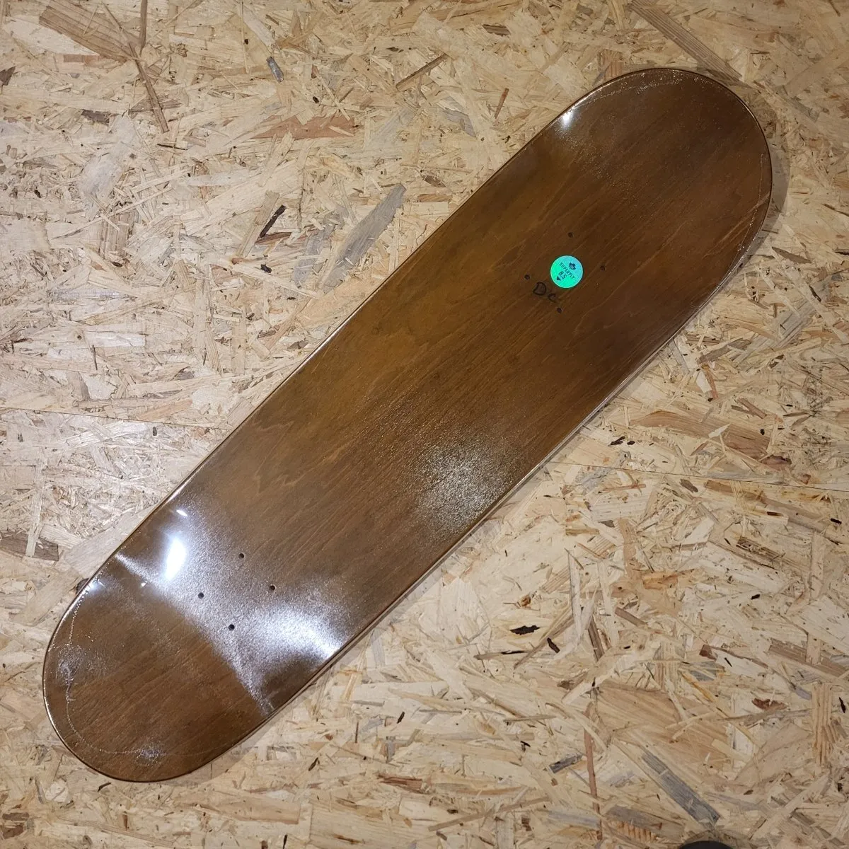 Rollbrett Mission White Classic Logo Deep Concave Deck