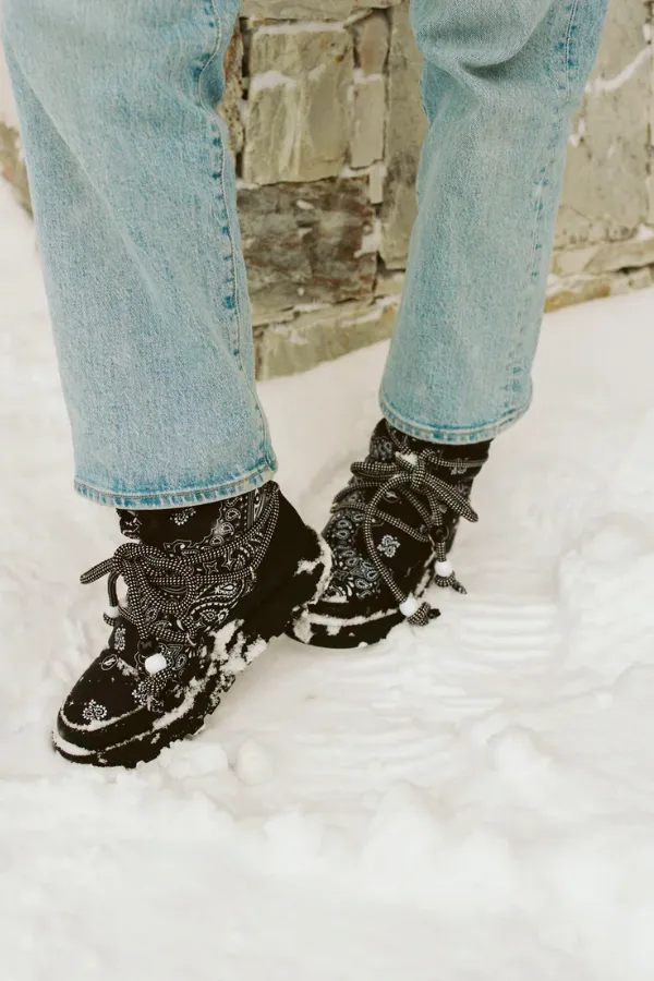 Snow Boots- Black