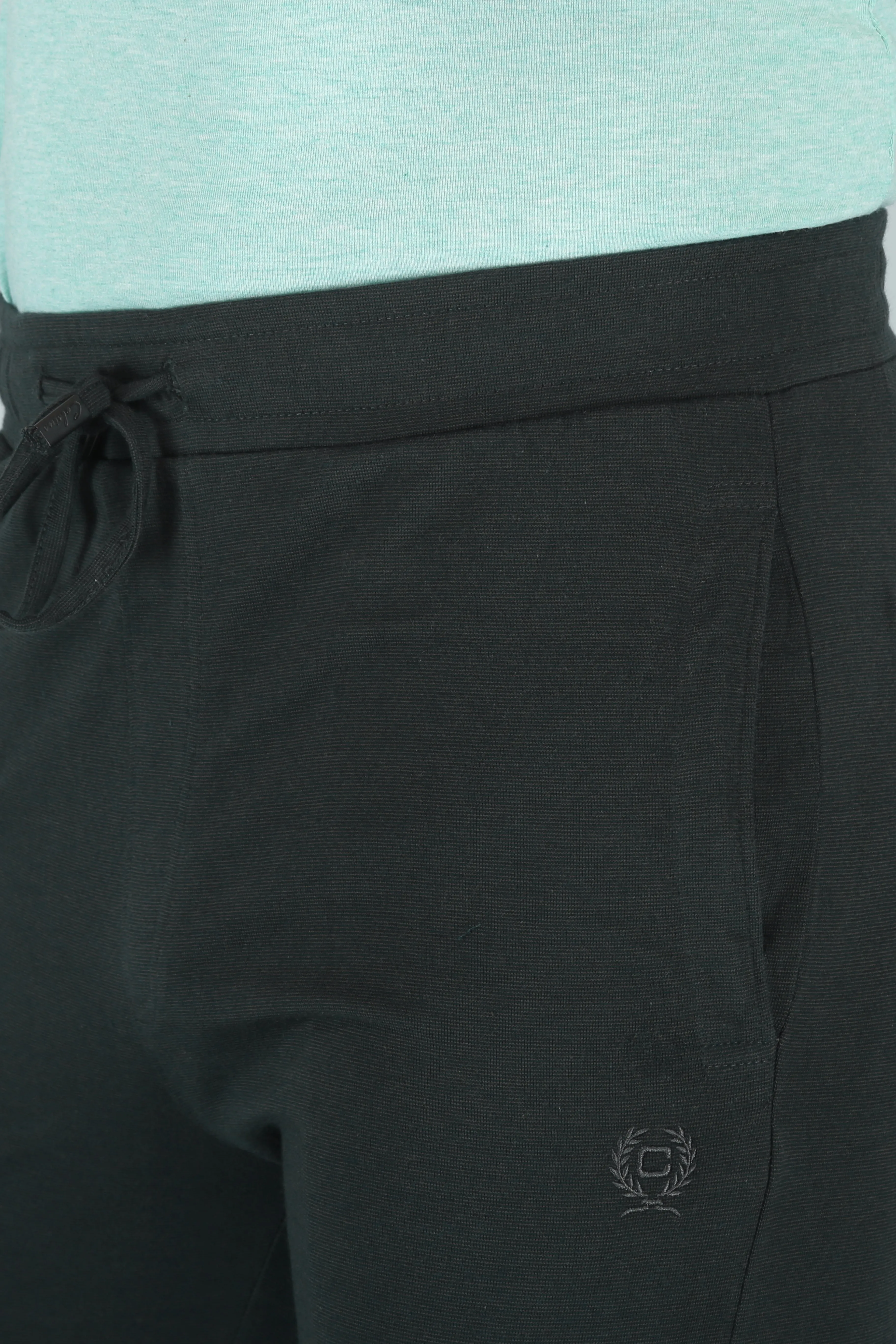 STRAIGHT FIT TEXTURED BOTTOM