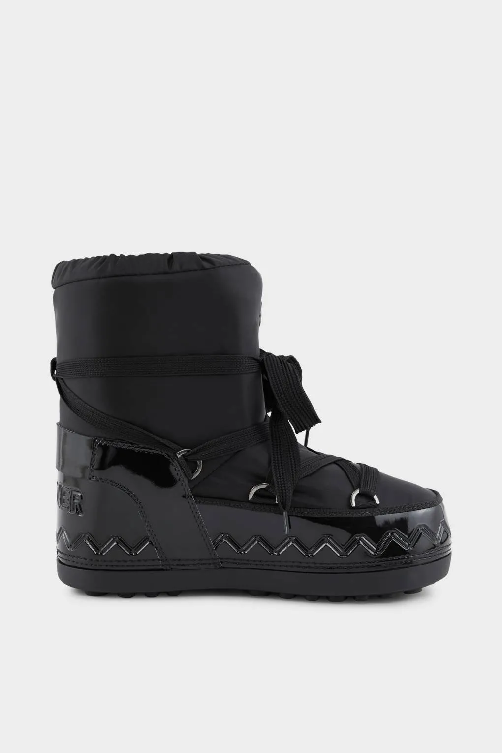 Trois Vallees 22 - Black
